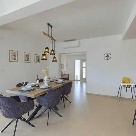 Leny By Istrabook Vodnjan