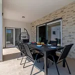 Leny By Istrabook Villa Vodnjan