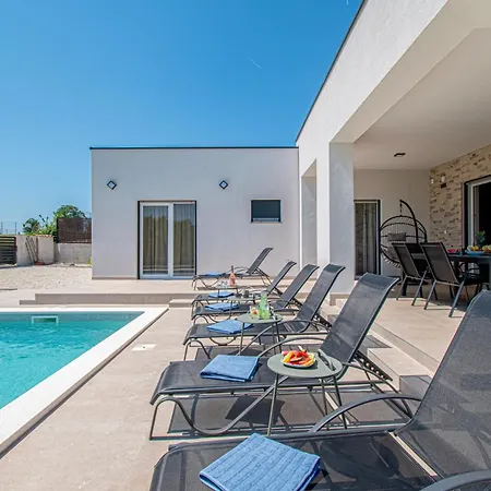 Leny By Istrabook Villa Vodnjan