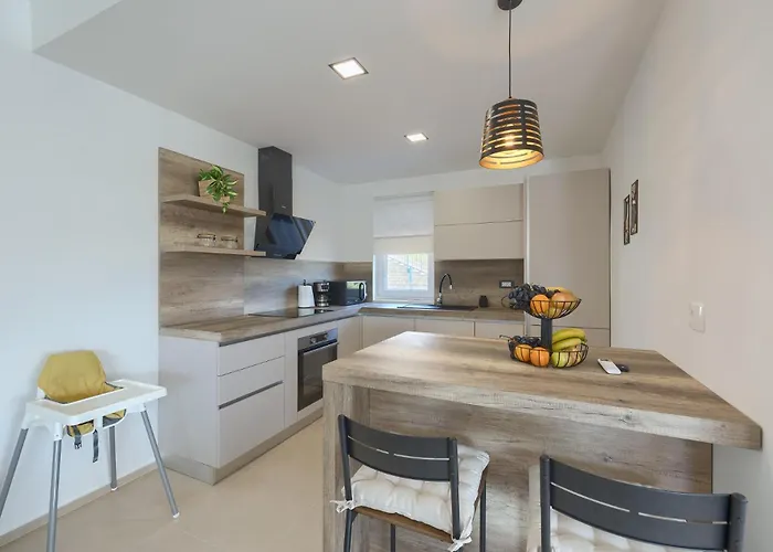 Leny By Istrabook Βίλα